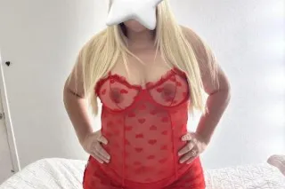 latina caliente - Image 4